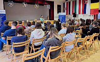 Dzień ze zdrowiem w olsztyńskim liceum. „Chcemy przybliżyć młodzieży profilaktykę”